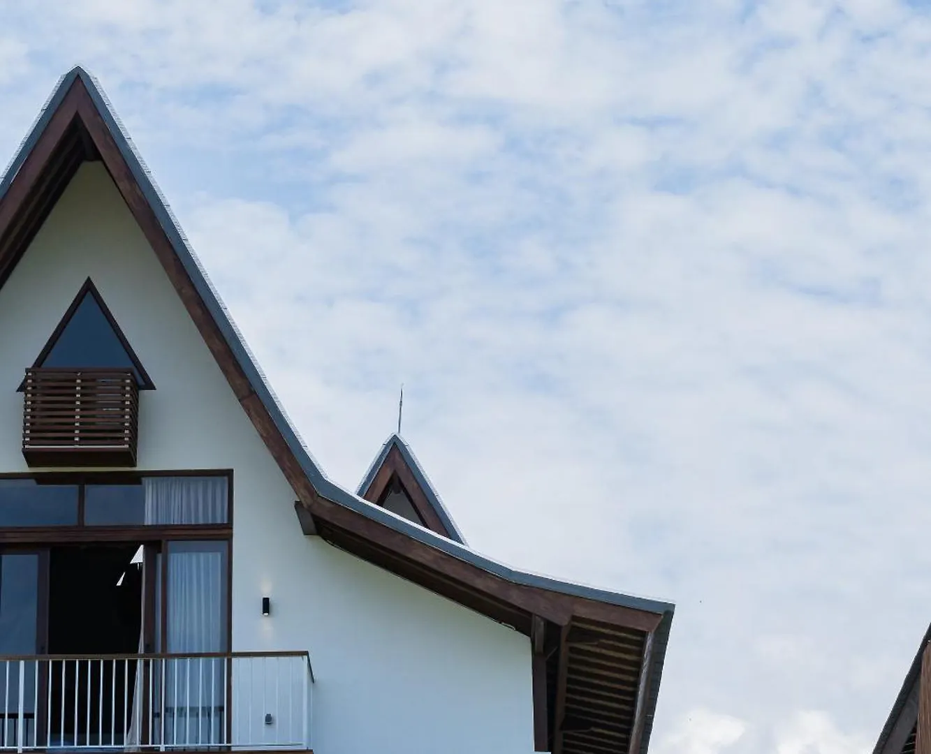 Treetop 1 - Spacious 3-Bdr Villa W Master Loft & Ocean Views Pecatu  Pecatu (Bali)